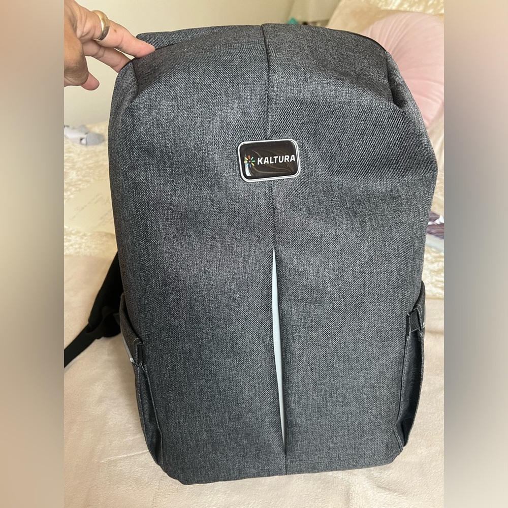 Kaltura phantom backpack excellent condition